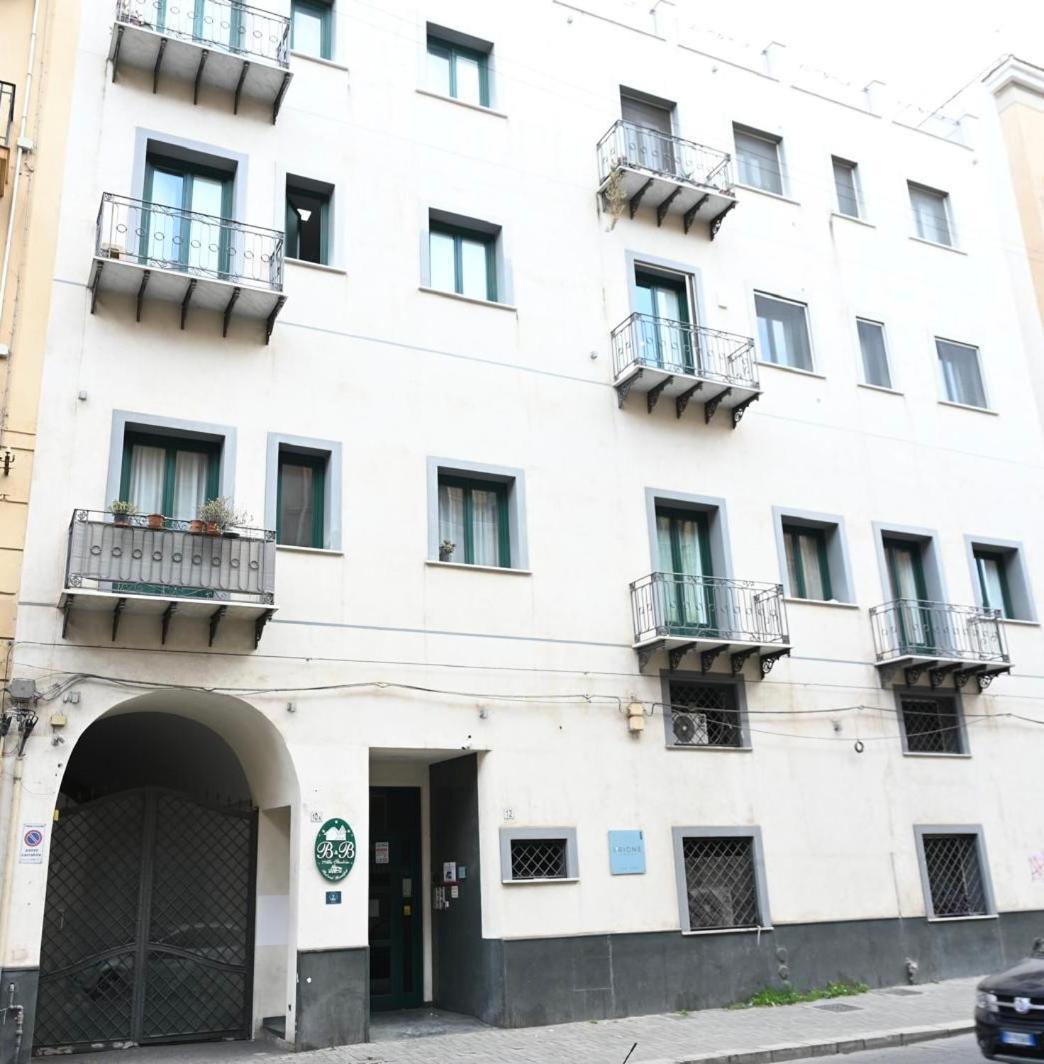 Terzo Rione Hotel Palermo Bagian luar foto